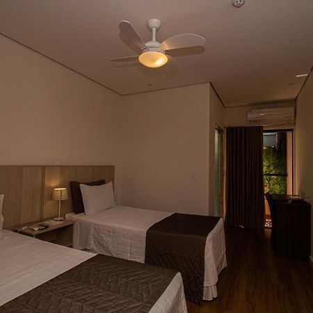 Prado Hotel أمبارو المظهر الخارجي الصورة