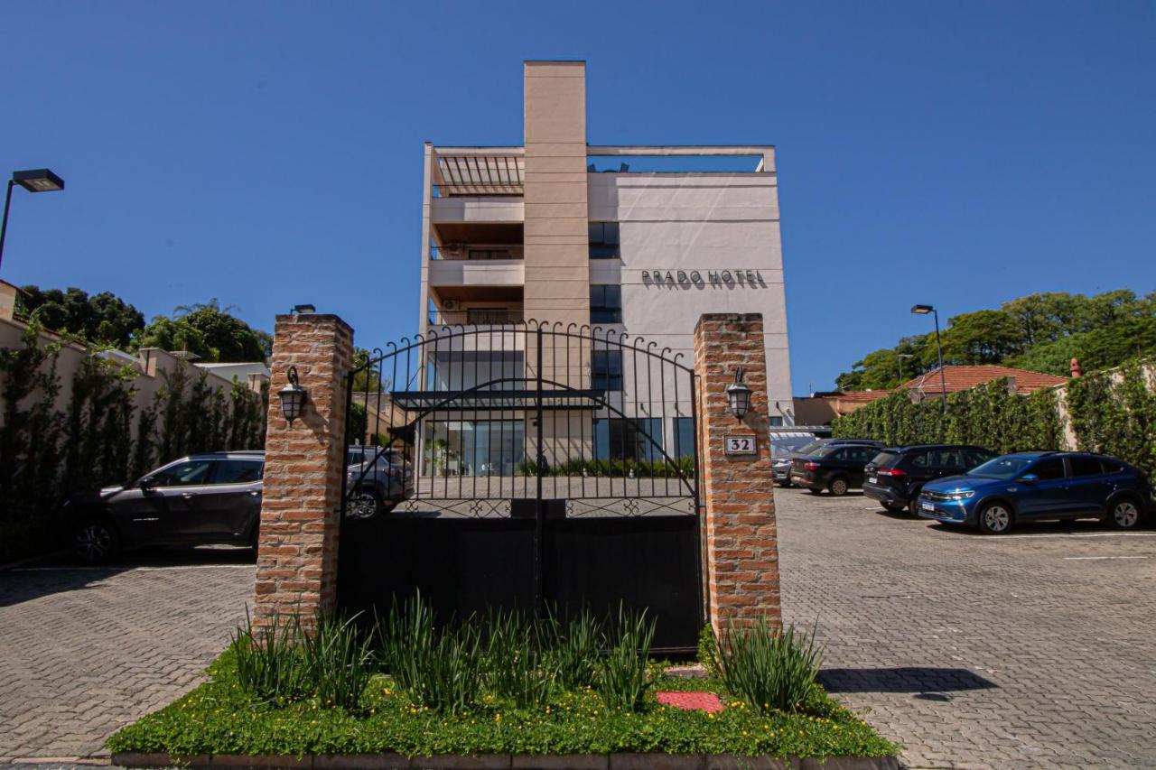 Prado Hotel أمبارو المظهر الخارجي الصورة